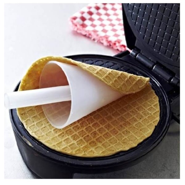 Вафельница Magio МG-390