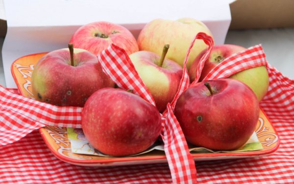 День яблока в Англии