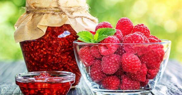 Ягоды в лукошке