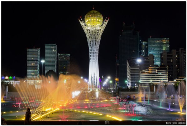 Фонтаны в Астане