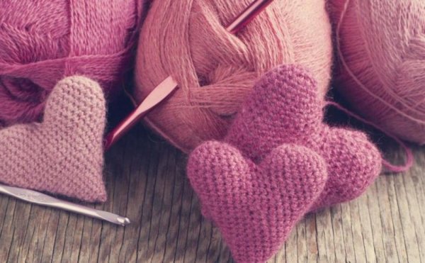 Международный день вязания крючком