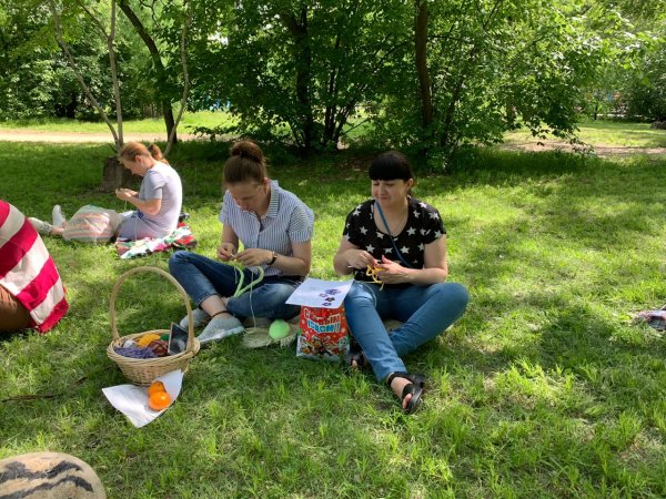 Всемирный день вязания