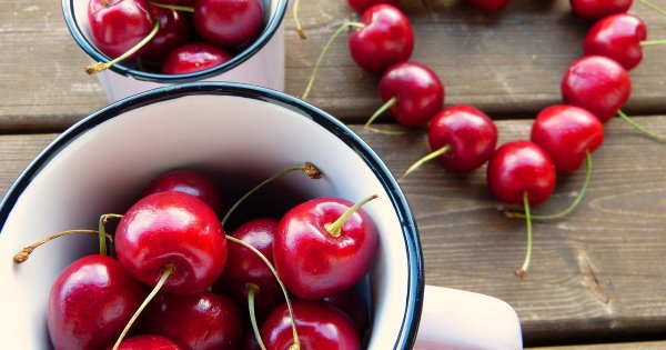 Черешня угощайся