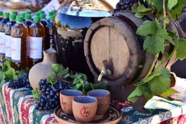 Всенародный праздник вина в Армении