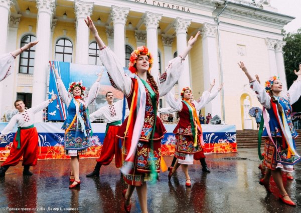 Праздничные картинки