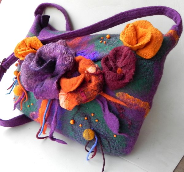 Марина Аскерова живопись шерстью