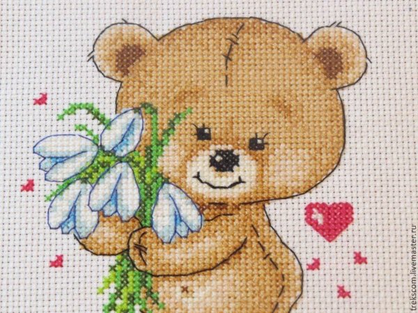 Вышивка крестом Медвежонок