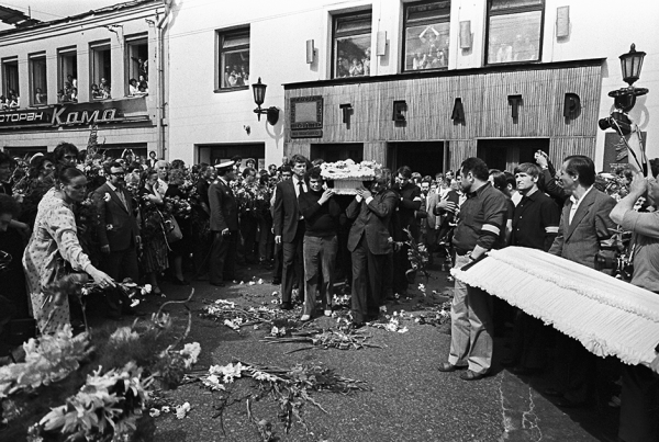 Поминальные стихи