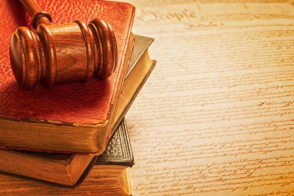 Заверено нотариусом