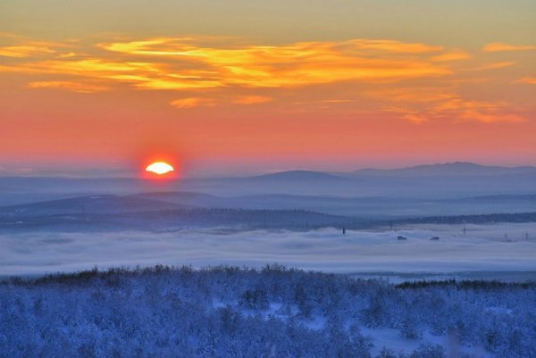 Конец полярной ночи в Мурманске