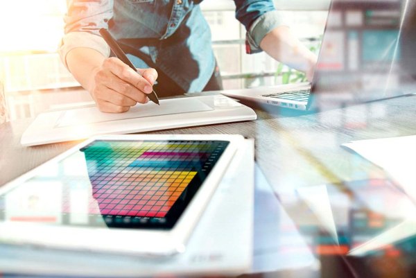 День дизайнера открытка