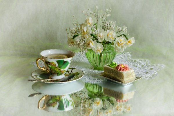 Утренний чай с цветами