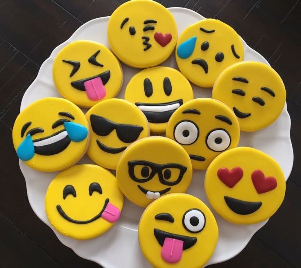 17 Июля Всемирный день ЭМОДЖИ (World Emoji Day)