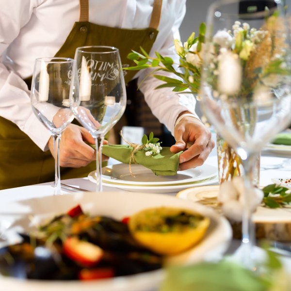 Работа в кафе