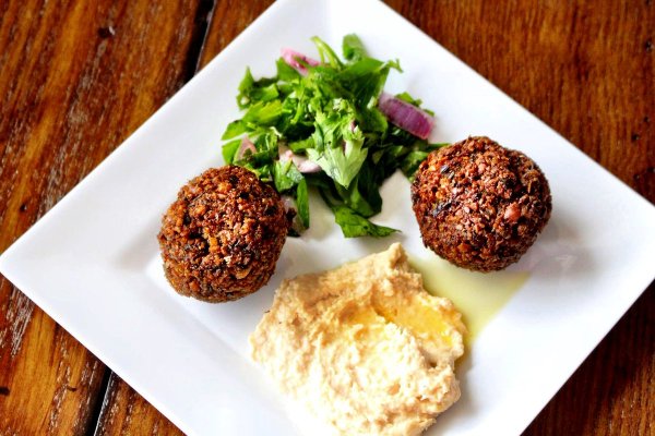 Международный день фалафеля (International Falafel Day)