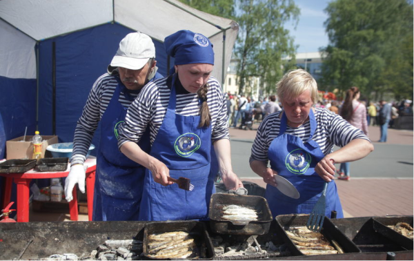 Фестиваль корюшки в Санкт-Петербурге