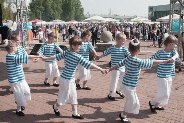 Фестиваль корюшки в Санкт-Петербурге