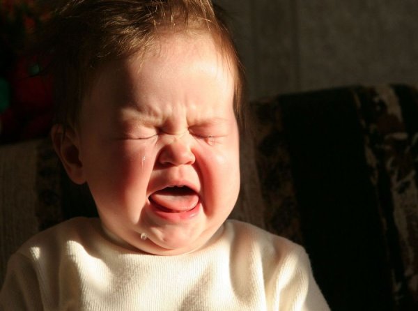 Плачущий младенец