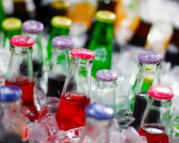 Сладкие газированные напитки