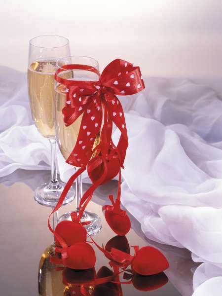 Вино на море вечером