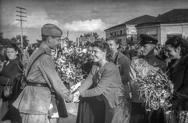 Встреча освободителей 1945