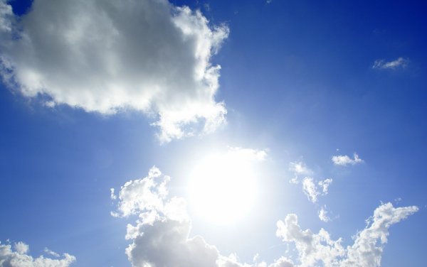 Солнце в облаках