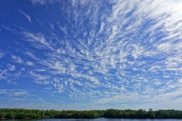 Небо перистые облака