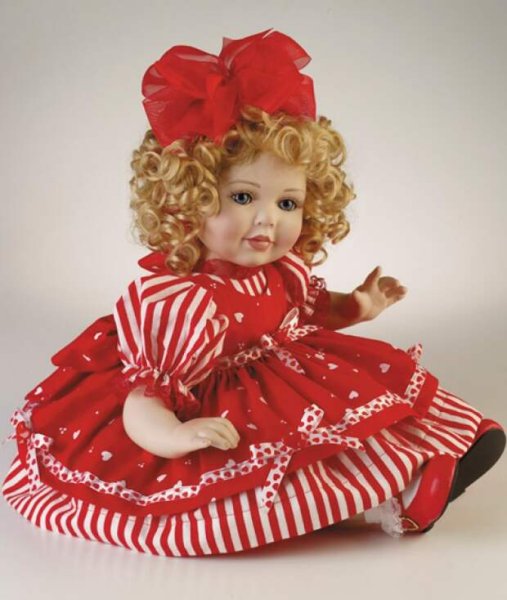 Открытки с красивыми куклами