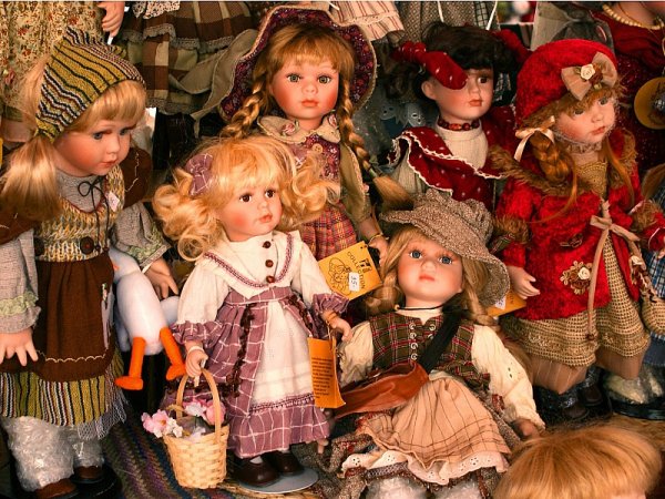 Первая европейская кукла