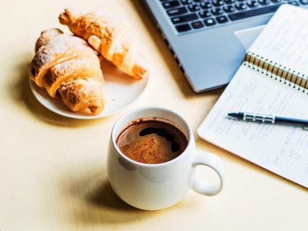 Бизнес завтрак кофе