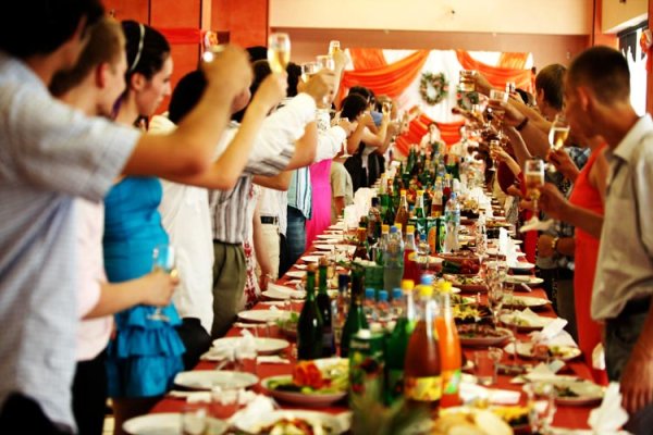 Свадебное застолье