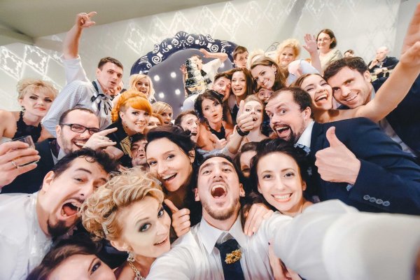 Креативная фотосессия для компании