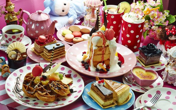 Стол со сладостями