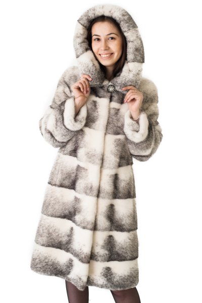 Шуба на белом фоне