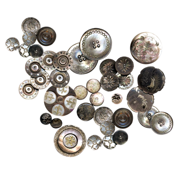 Россыпь пуговиц