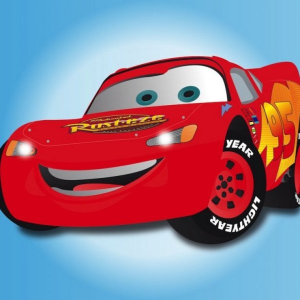 Тачки Маккуин на белом фоне