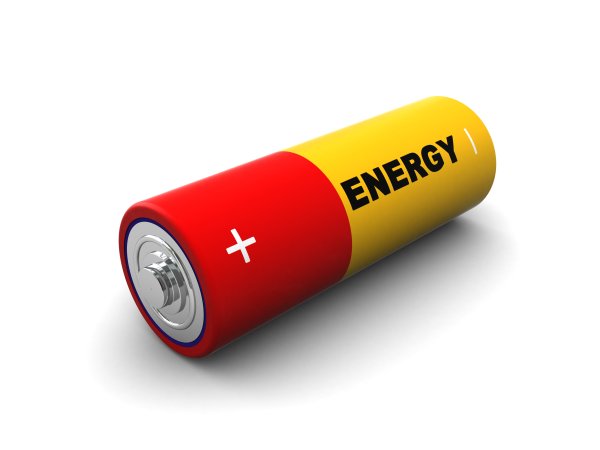 Батарейки на белом фоне