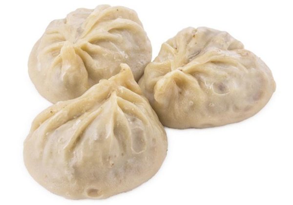 Манты на белом фоне