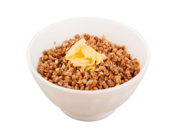 Гречневая каша на белом фоне