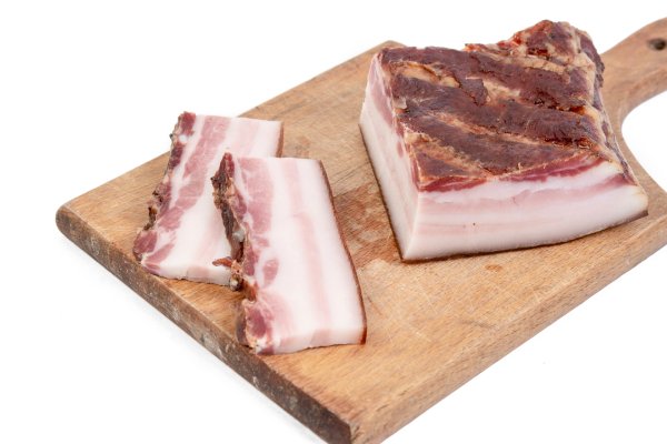 Кусочек сала