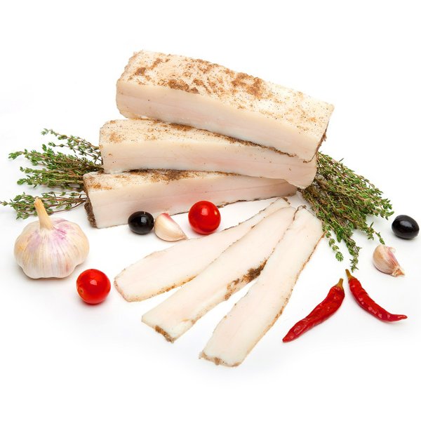 Сало на белом фоне