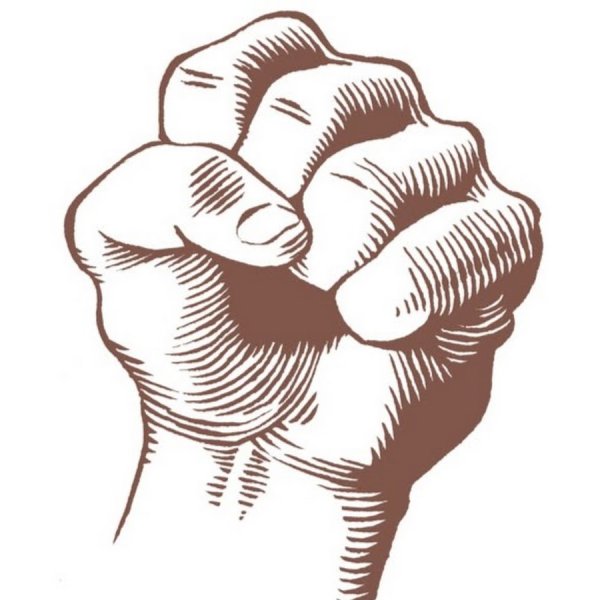 Кулак поднятый вверх