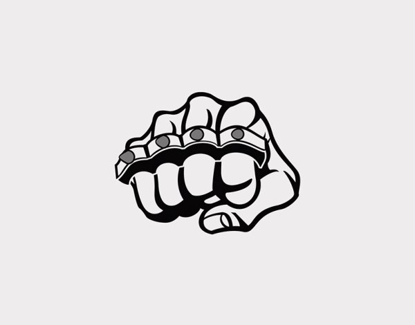 Тату на кулаке