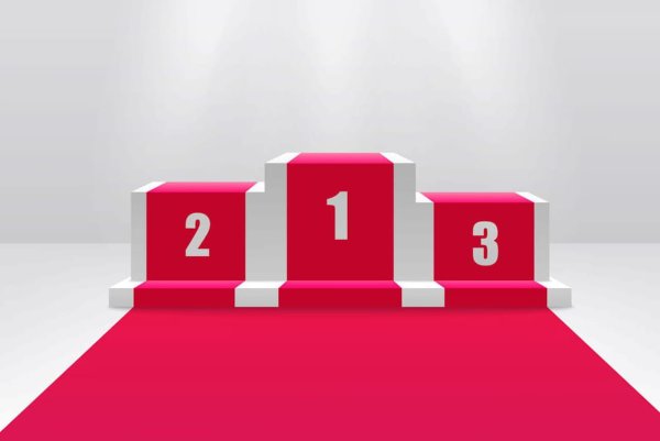 Пьедестал почета