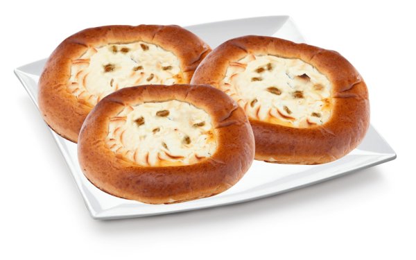 Ватрушка с творогом и изюмом