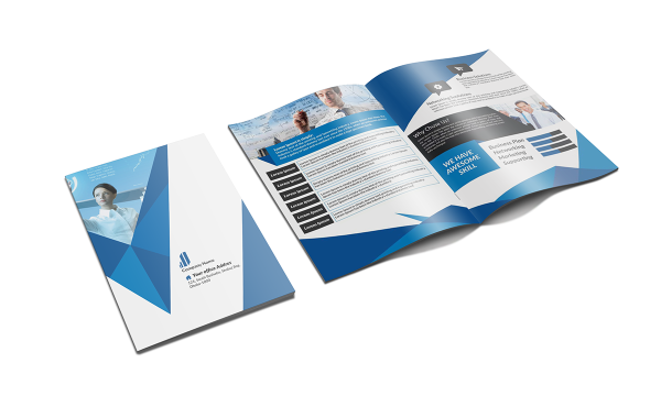 Буклет на белом фоне