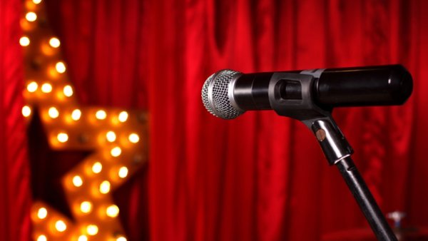 Сцена вокал