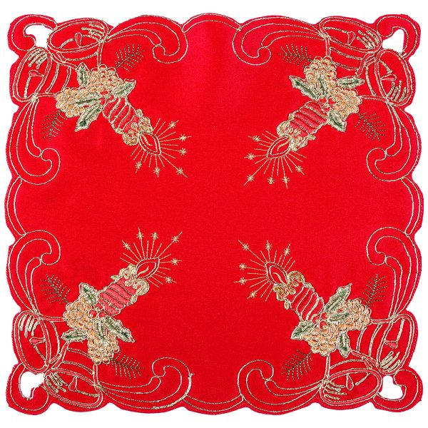 Стол со скатертью мультяшный