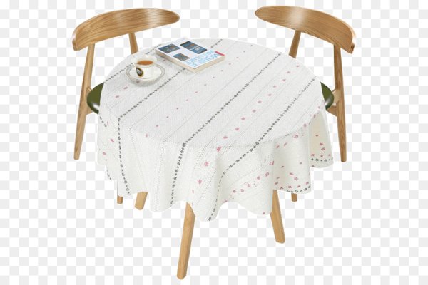 Пустой стол со скатертью