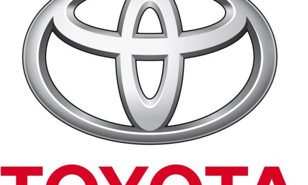 Тойота логотип арт